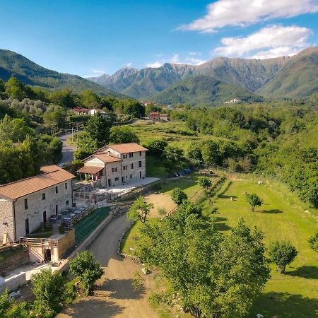 Agriturismo La Cascina Dei Chicchi Bagnone Bagian luar foto