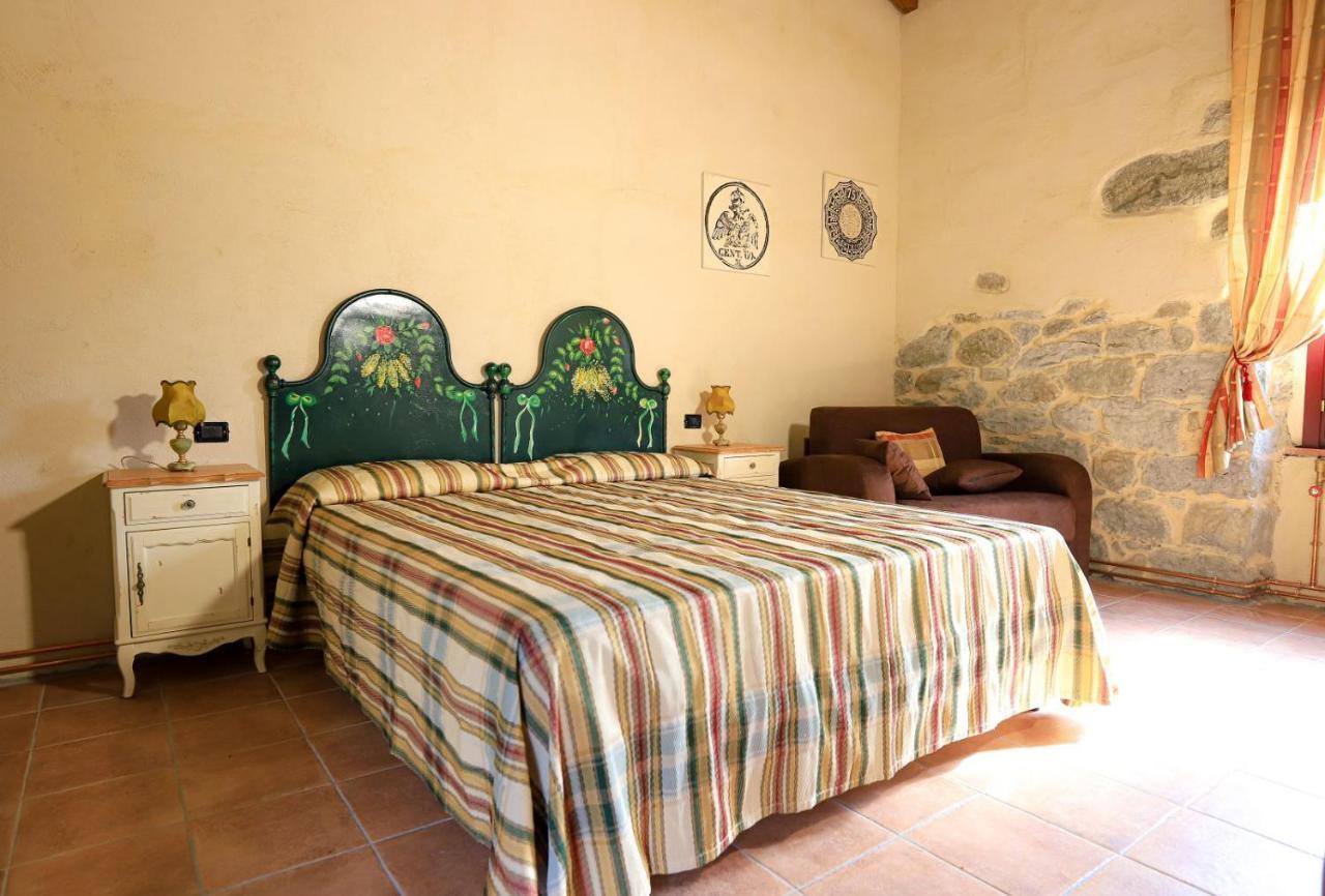 Agriturismo La Cascina Dei Chicchi Bagnone Bagian luar foto