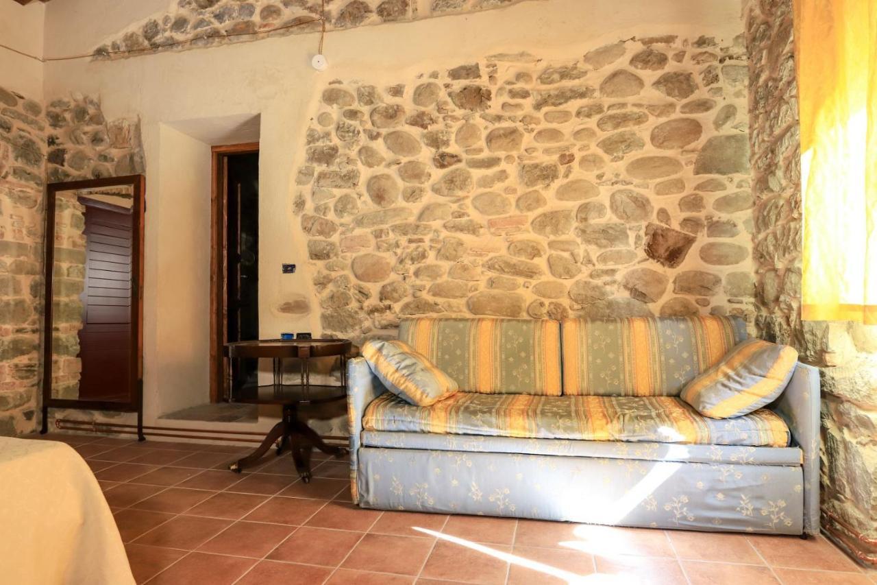 Agriturismo La Cascina Dei Chicchi Bagnone Bagian luar foto