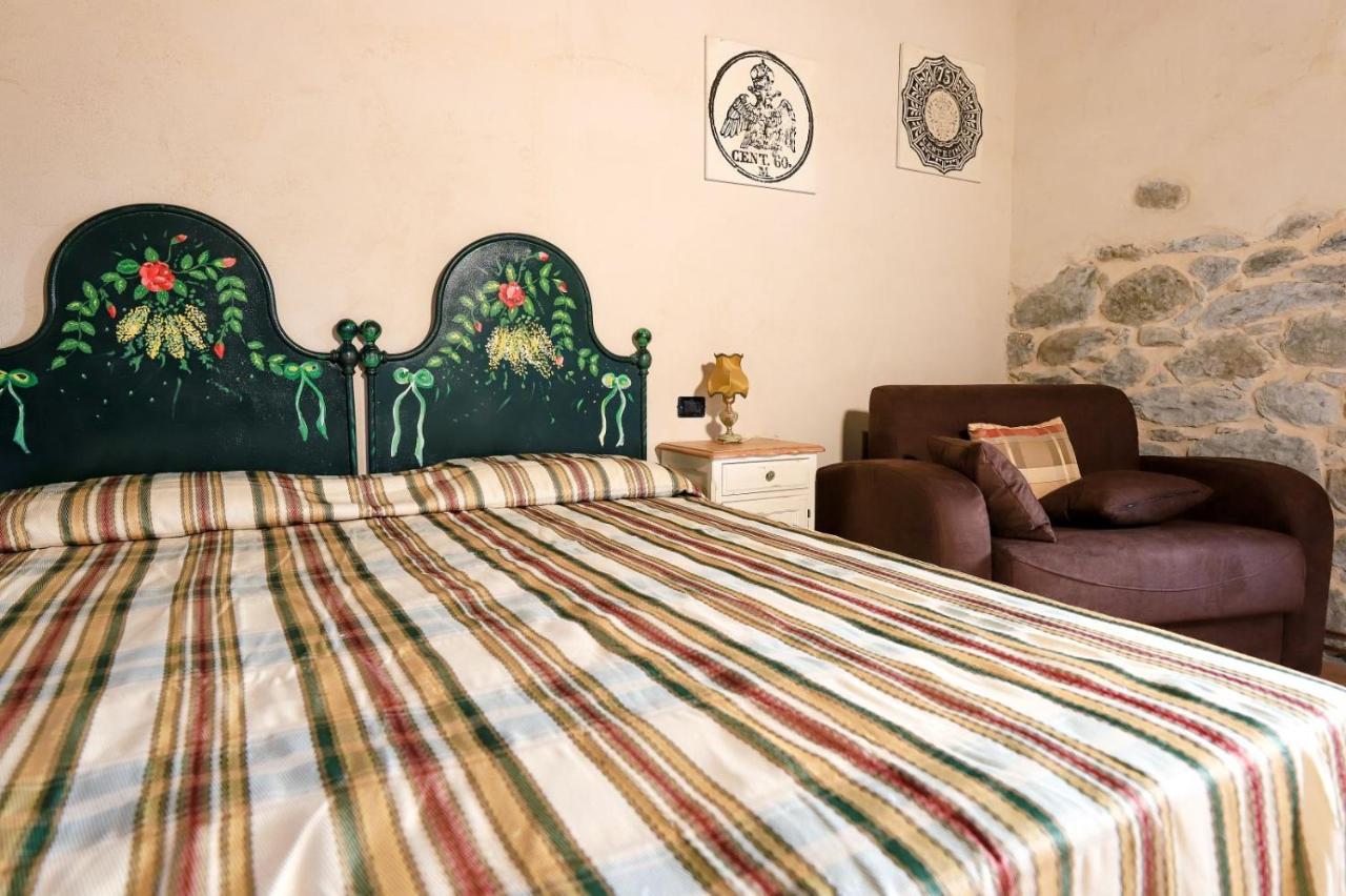 Agriturismo La Cascina Dei Chicchi Bagnone Bagian luar foto
