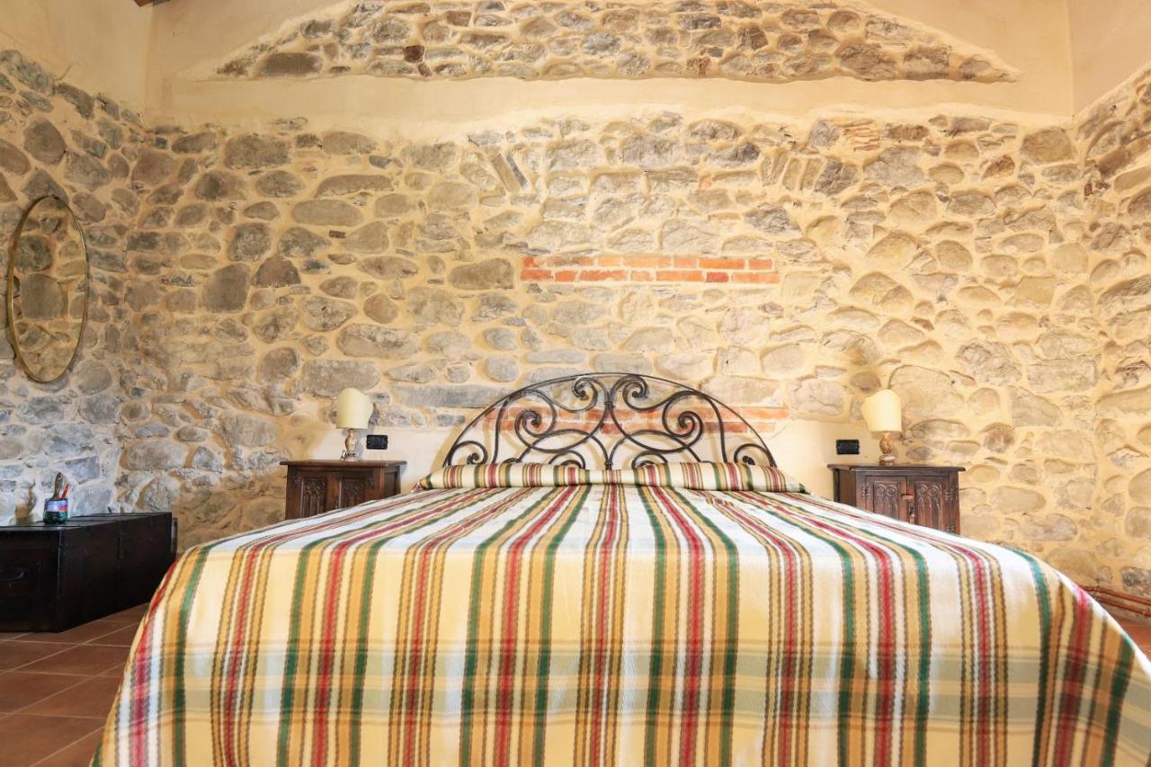 Agriturismo La Cascina Dei Chicchi Bagnone Bagian luar foto
