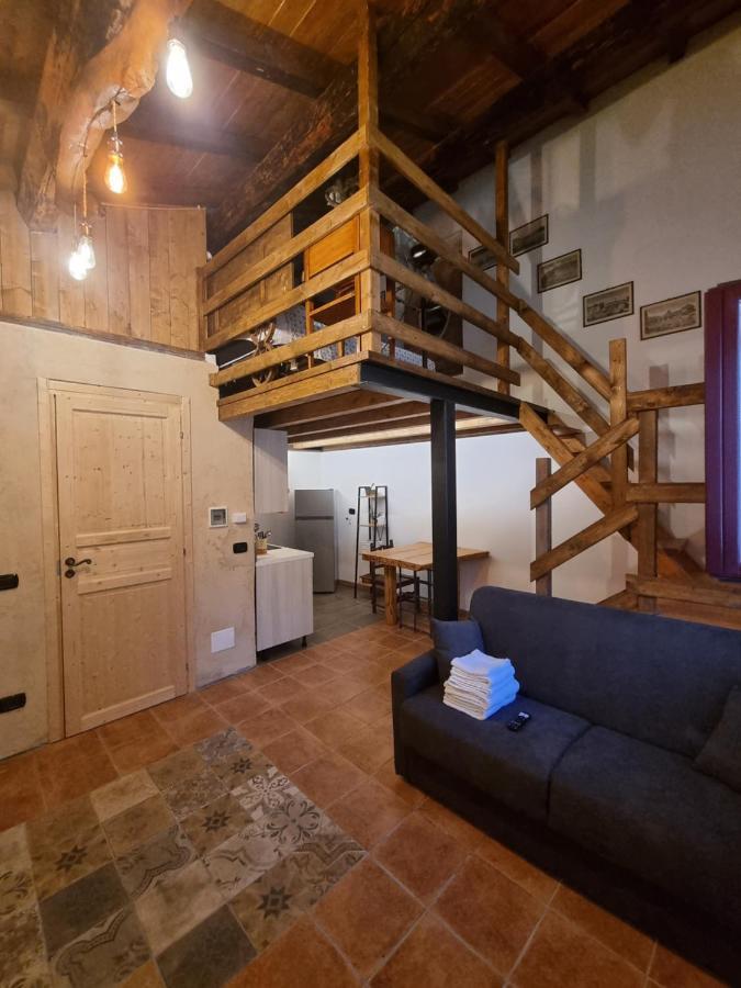 Agriturismo La Cascina Dei Chicchi Bagnone Bagian luar foto