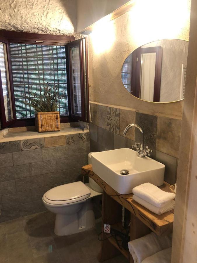 Agriturismo La Cascina Dei Chicchi Bagnone Bagian luar foto