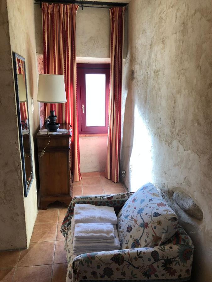 Agriturismo La Cascina Dei Chicchi Bagnone Bagian luar foto